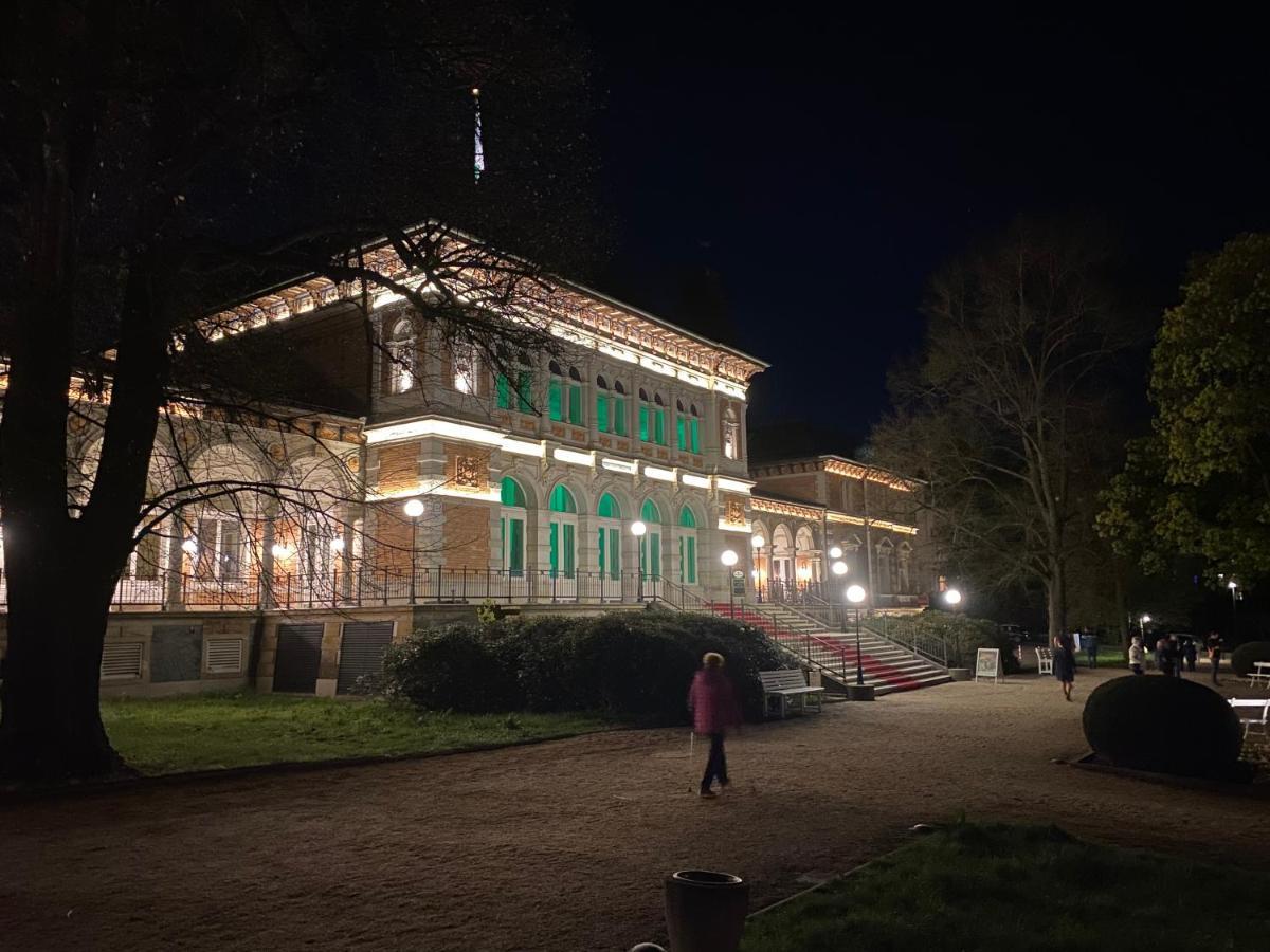 Fewo Roland Ranft Direkt Am Kurpark Barrierearm 60Qm Bad Elster Esterno foto